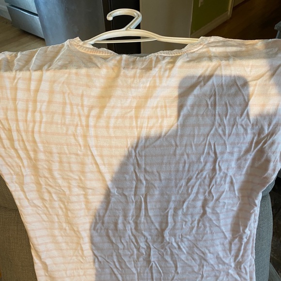 Vera Moda Tee Size sm - Picture 2 of 2